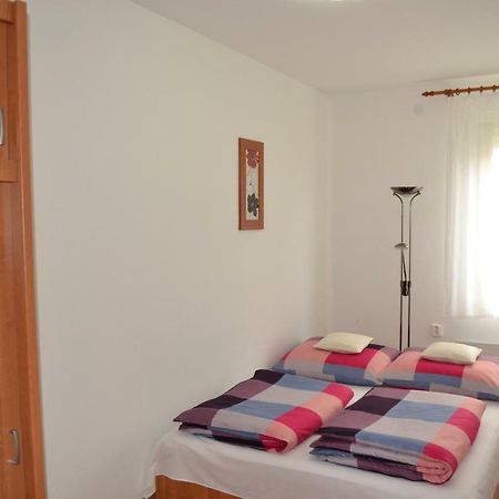 Liliom Apartman Дьюла Екстер'єр фото